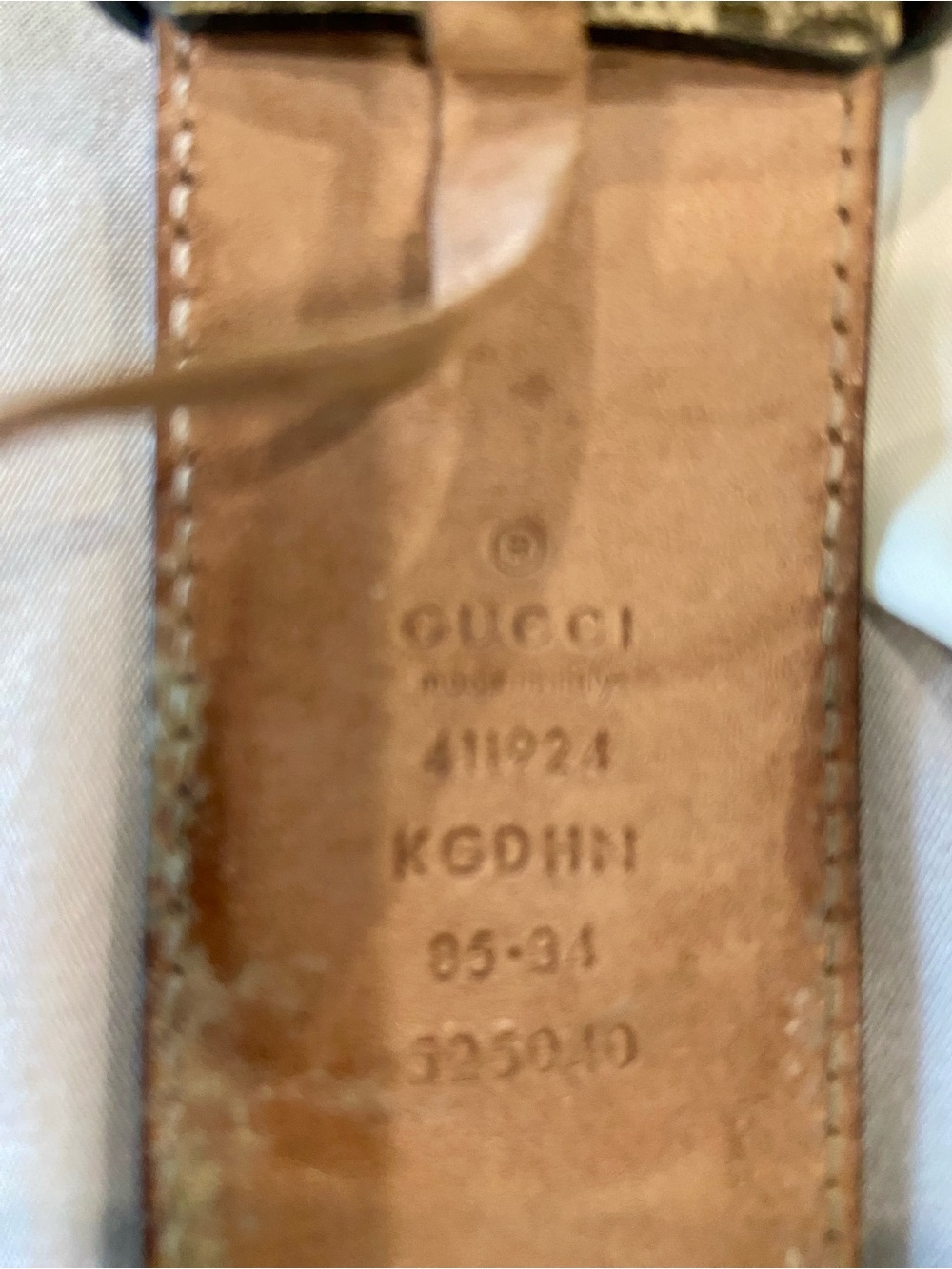 Gucci Authentic Beige GG Monogram Canvas Belt with Silver Double-G Buckle - Picture 5 of 5